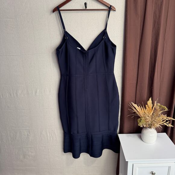 Venus Bodycon Dress Size XL Navy Blue Spaghetti Strap Zip Back Heavy Fabric - Picture 9 of 13